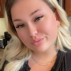 Meet your Posher, Elie